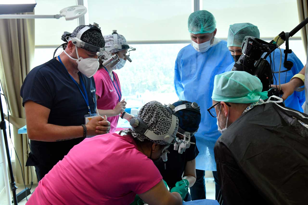 Hair Transplant Training and Hair Restoration Courses for FUE in Turkey