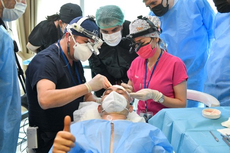 Hair Transplant Course 6.jpg